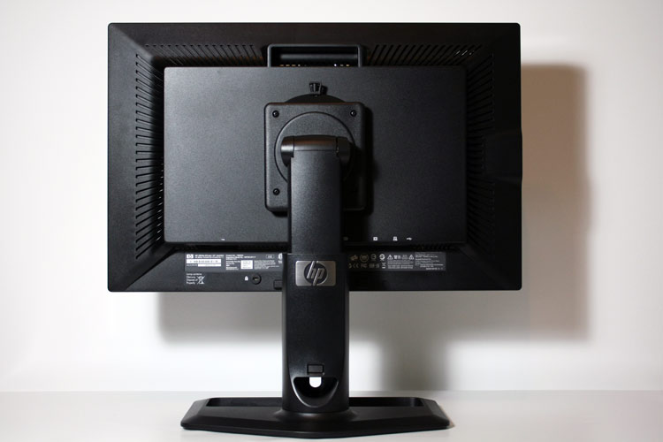Review Monitor HP ZR24w Page 2