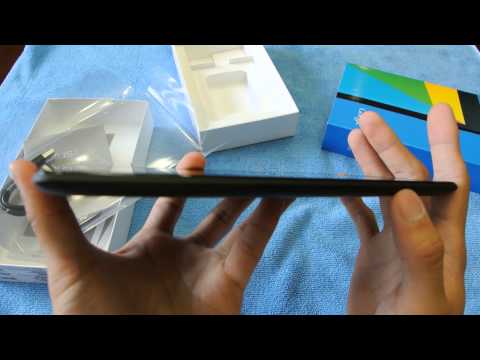 The New 2013 Google/ASUS Nexus 7 in the Flesh