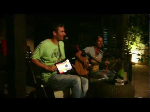 Amazing Futulele song, live at Koh Phangan
