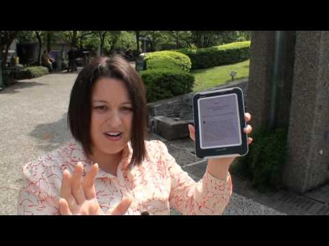 Qualcomm MEMS mirasol reflective light screen demonstration