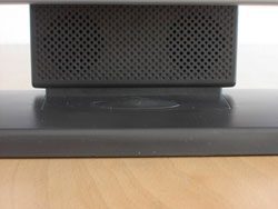 Lautsprecher im Standfuß