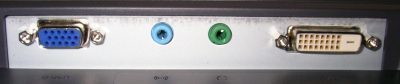 Hyundai L90d 2 Monitor Hyundai L90d+ Anschluesse1