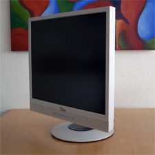 Fujitsu Siemens P19 2 Monitor Fsc P19 2 Schraeg Vorn