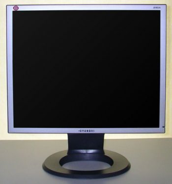 Hyundai B90a Monitor Hyundai B90a Frontseite