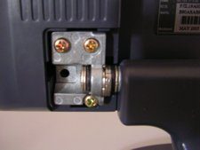 Hyundai B90a Monitor Hyundai B90a Fussmontage2