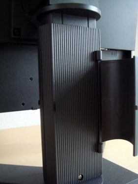 Eizo S1931sh Bk Monitor Eizo S1931 Kabelfuehrung