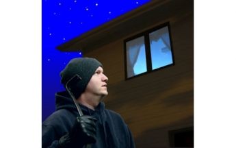 Web-Fundstück: FakeTV schreckt Einbrecher ab