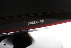 Samsung T220hd Monitor Syncmaster T220hd Logo Vorne