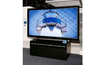 Sharp startet Verkauf von 108-Zoll-Display für 120.000 Euro