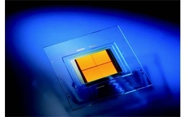 Merck und Delo entwickeln neue Klebstoffe für die OLED-Industrie