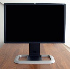 Hp Lp2275w Monitor Hp Lp2275w Front Hoch