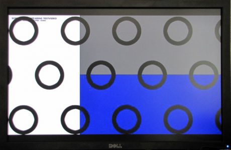 Dell U2410 Monitor IMG 1420
