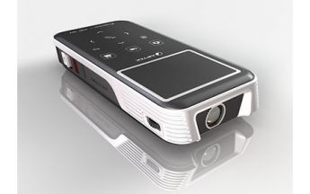Aiptek Z20: LED-Beamer mit Handkamera