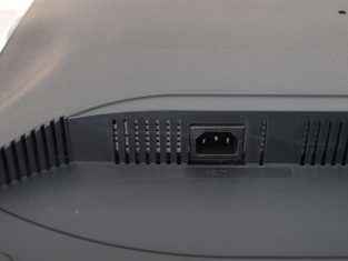 Iiyama Prolite E2710hds 1 Monitor Anschluesse Links