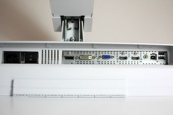 Fujitsu P27t 6 Ips Monitor P27T 6 Anschl01