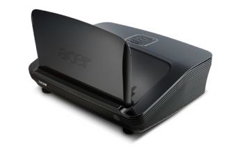Acer U5200: Leistungsstarker Ultra Short Throw-Projektor