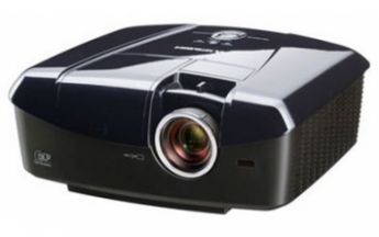 Weniger Lichtverlust unter 3D mit dem Mitsubishi HC7800D