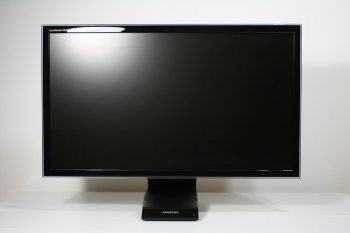 Monitor C27A750X Hoehe01