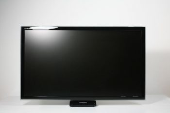 Monitor C27A750X Hoehe02