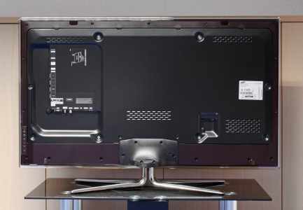 Samsung Ue46d7090 Fernseher Rueckseite1