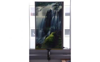 Durchblick zum Anfassen – transparente TFT Displays mit PCAP Touch Screen