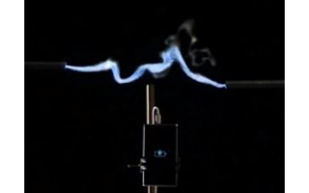 Nokia-Experiment: Blitz lädt Handyakku