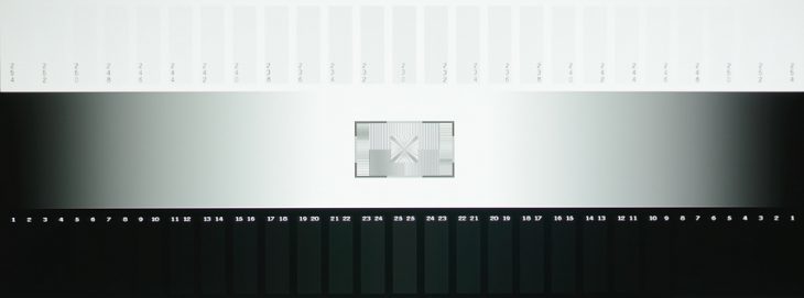 Lg Pf80g Beamer Graustufen