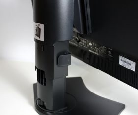 Nec P242w Bk Monitor P242W Kabelkanal01