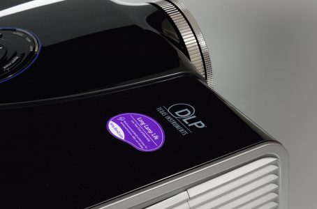 Benq W7500 Beamer DLP