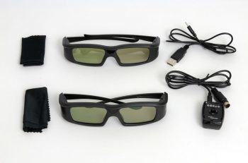 Optoma Hd91 Beamer Lieferumfang Brille