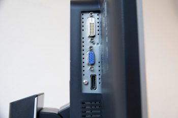 Philips 241p4qryes Monitor IMG 4094PortsPivot