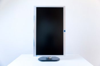 Philips 241p4qryes Monitor IMG 4331Pivotvornneu