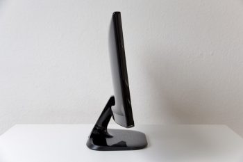 Lg 25um65 P Monitor Seite Links 1