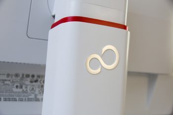 Fujitsu P24w 7 Led Monitor Tragarm Logo
