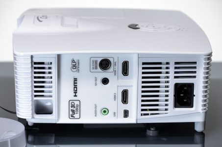 Optoma Gt1080 Beamer Anschluesse