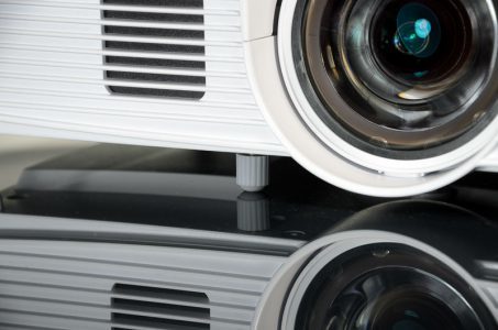 Optoma Gt1080 Beamer Standbein