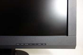 Eizo Cs240 Monitor Rahmen02