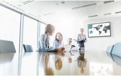 NEC präsentiert neue Einstiegsserie im Large Format-Bereich