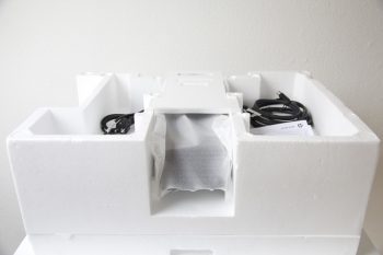 Hp Z27s Monitor Styro Offen1