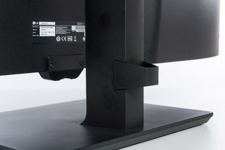 Lg 43ud79 B Monitor Kabelmanagement