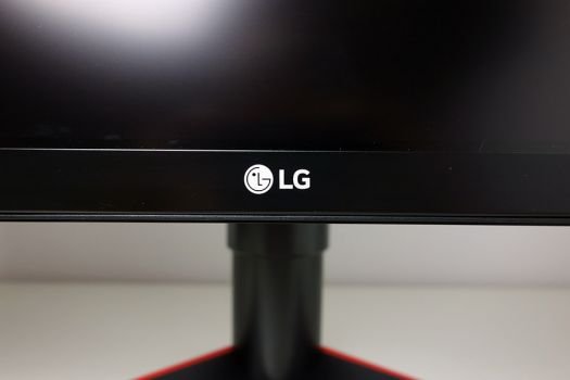 LG-Logo auf dem unteren Display-Rahmen