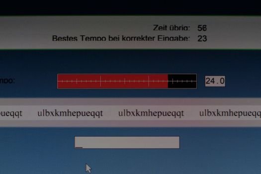Trotz klarer Zeichenkette konnte der Lesetest aufgrund der hohen Geschwindigkeit nicht mehr erfüllt werden