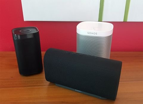 EasyAcc Dolcer DP300, Sonos Play:1 und AUKEY SK-M30 im direkten Vergleich