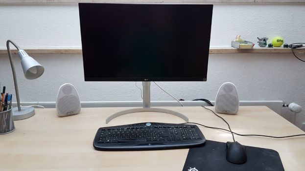 Ein wahres Schmuckstück auf meinem Schreibtisch – optisch wird einiges geboten