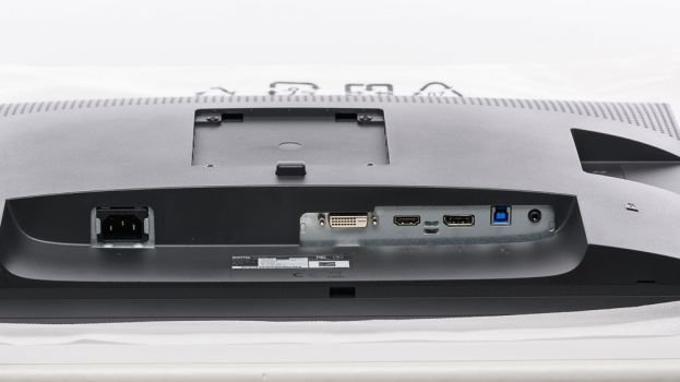 Anschlüsse des BenQ SW240