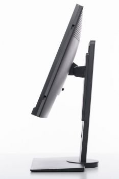 Ansicht des BenQ SW240 seitlich mit maximalem Neigungswinkel nach hinten