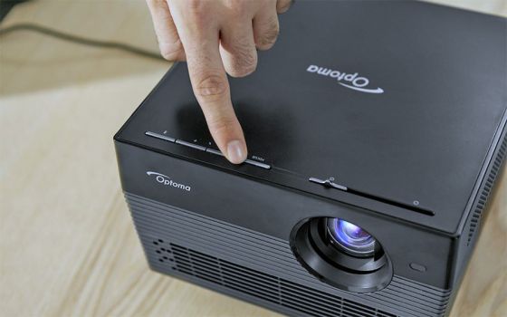 Optoma UHD55
