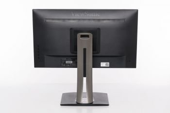 Ansicht Monitor von hinten in der höchsten Stellung