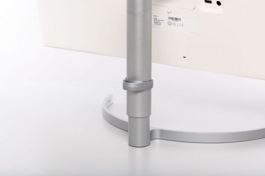 Kabelführung des LG 32UL950-W
