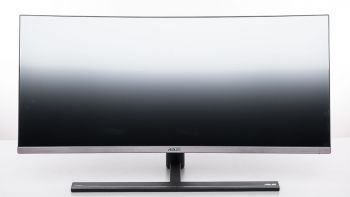 Ansicht Asus PA34VC von vorn in der niedrigsten Stellung